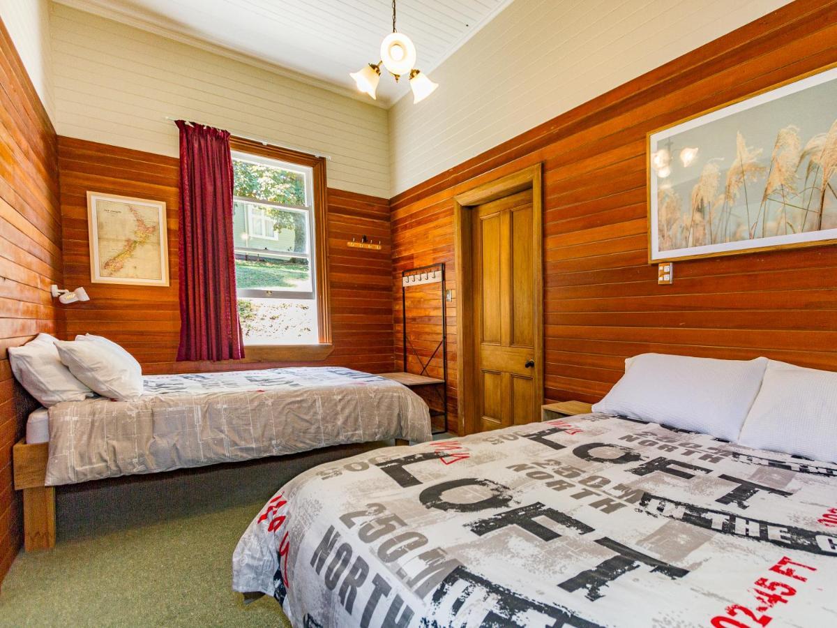 The Station - Ohakune Holiday Home Exteriör bild