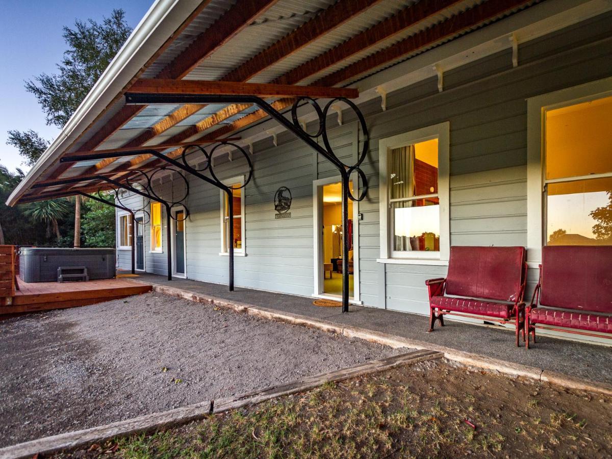 The Station - Ohakune Holiday Home Exteriör bild