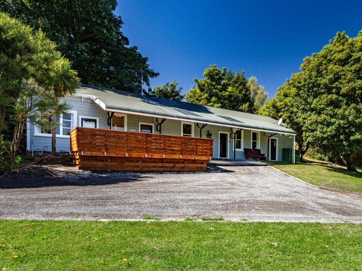 The Station - Ohakune Holiday Home Exteriör bild